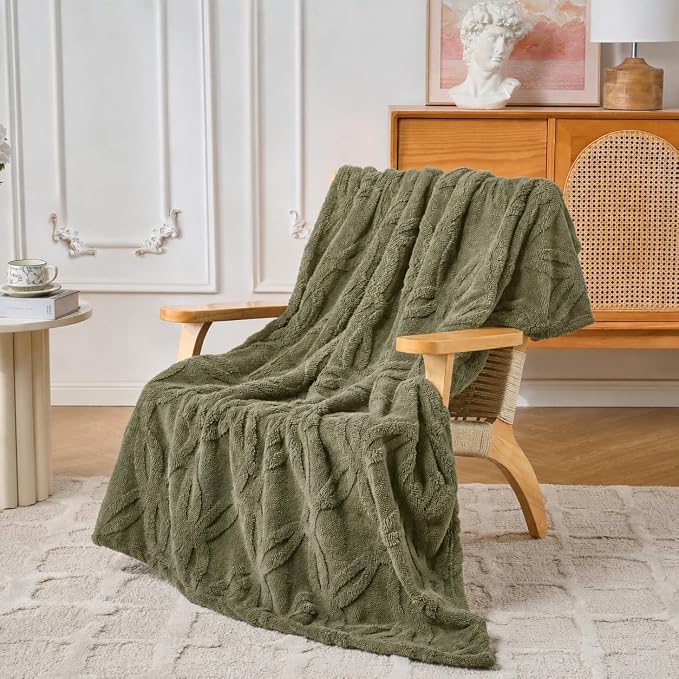 Green Throw Blanket