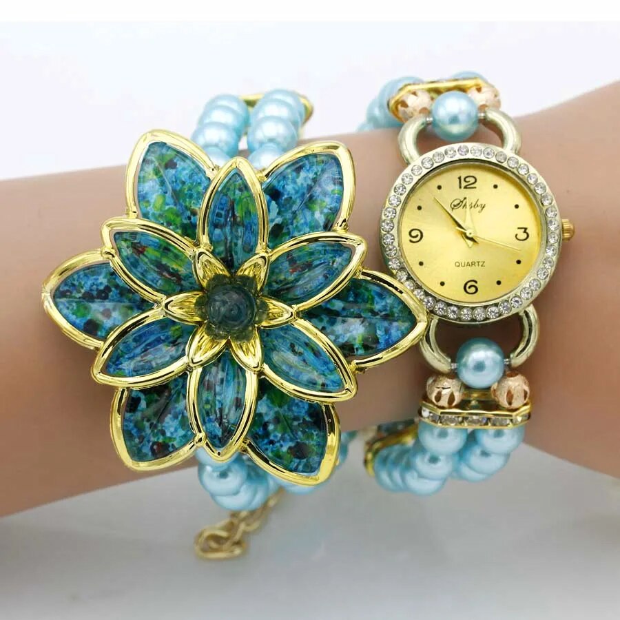 Shsby Fashion Women Rhinestone Watches Ladies Pearl Strap Many Petals Flower Bracelet Quartz Wristwatches Women Dress Watches