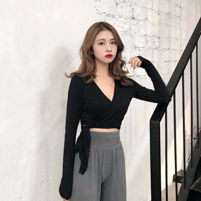 WOMENGAGA Spring New Elegant Sweet V-neck Cross Short Short Long-sleeve T-shirt Tees Long Sleeve Fashion Women Tops 2023 U8SE