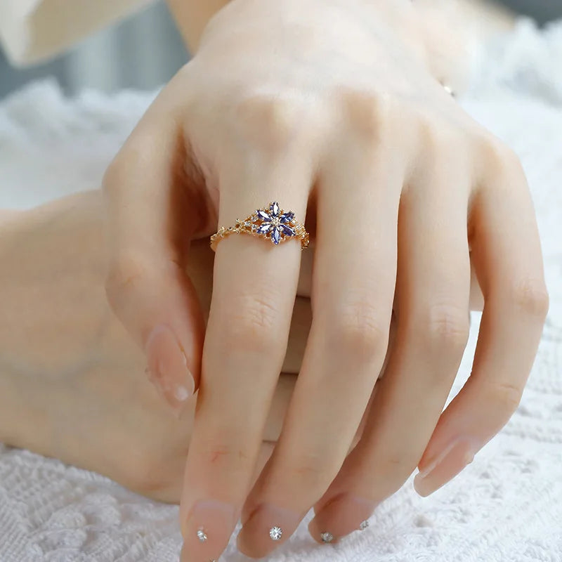 Natrual Moostone Ring For Women Tanzanite Gemstone 925 Sterling Silver Gold Plated Fine Jewelry Romantic Winter Snowflake