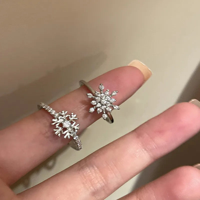 GUFTM Fashion Crystal Snowflake Rings for Women Rotatable Anti Stress Anxiety Zircon Adjustable Ring Christmas Jewelry Gifts