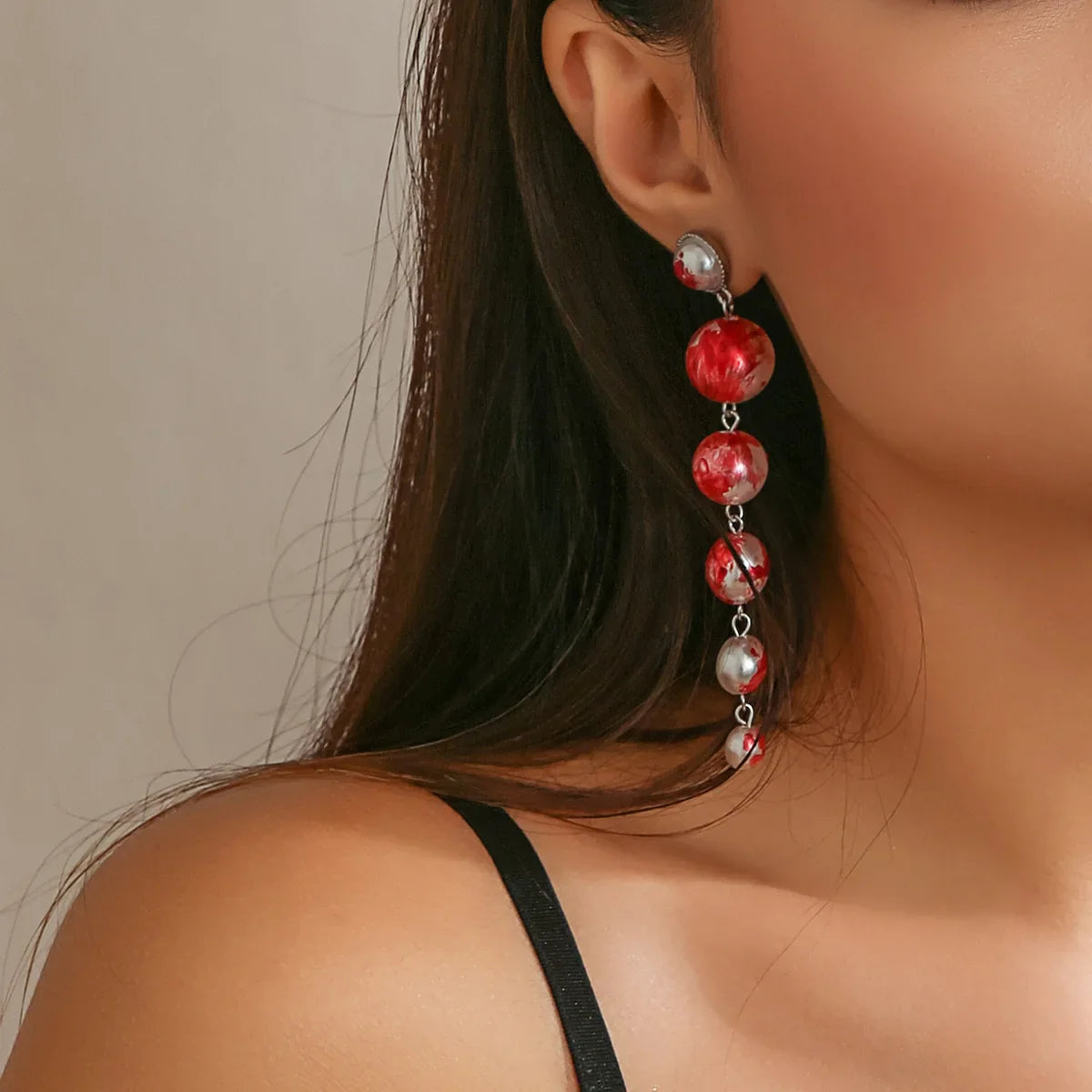 Goth Vintage Red Blood Pattern Imitation Pearl Chain Necklace for Women Wed Bridal Long Tassel Beads Pendant Halloween Jewelry