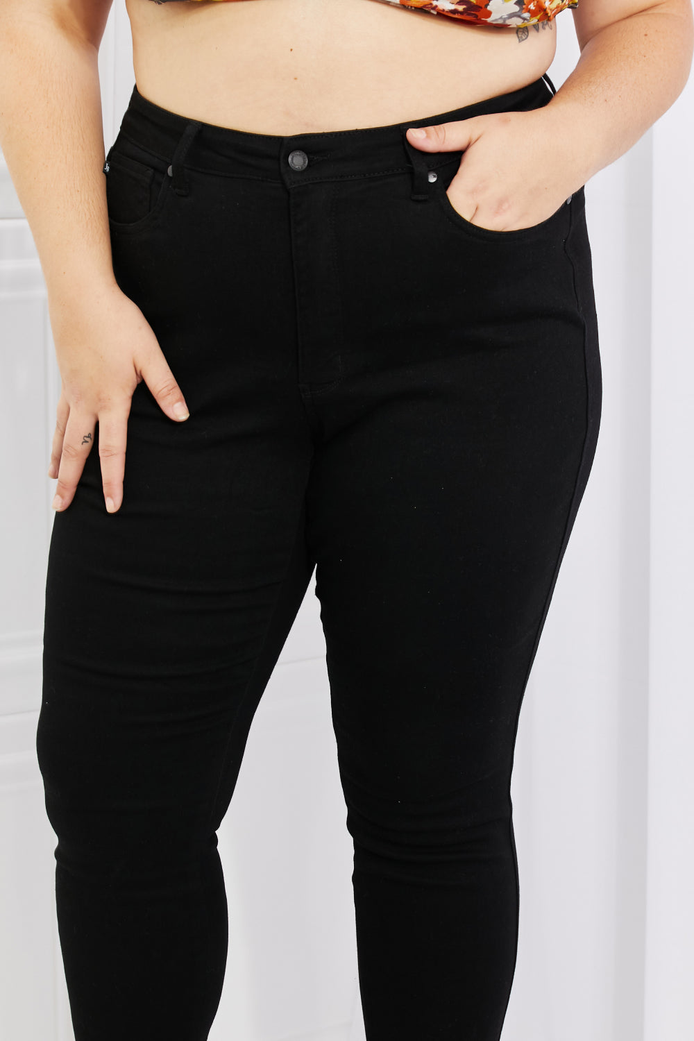 Judy Blue Mila Full Size High Waisted Shark Bite Hem Skinny Jeans