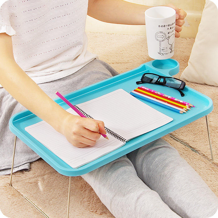 Computer folding table in bed