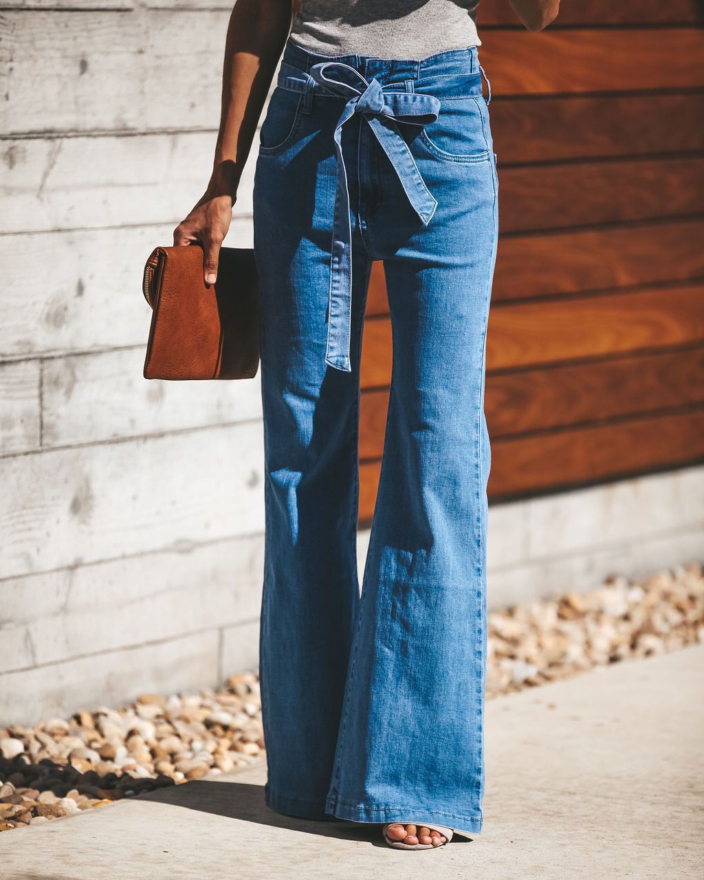 Women's Fashion High-rise Wide-leg Big Flared Jeans