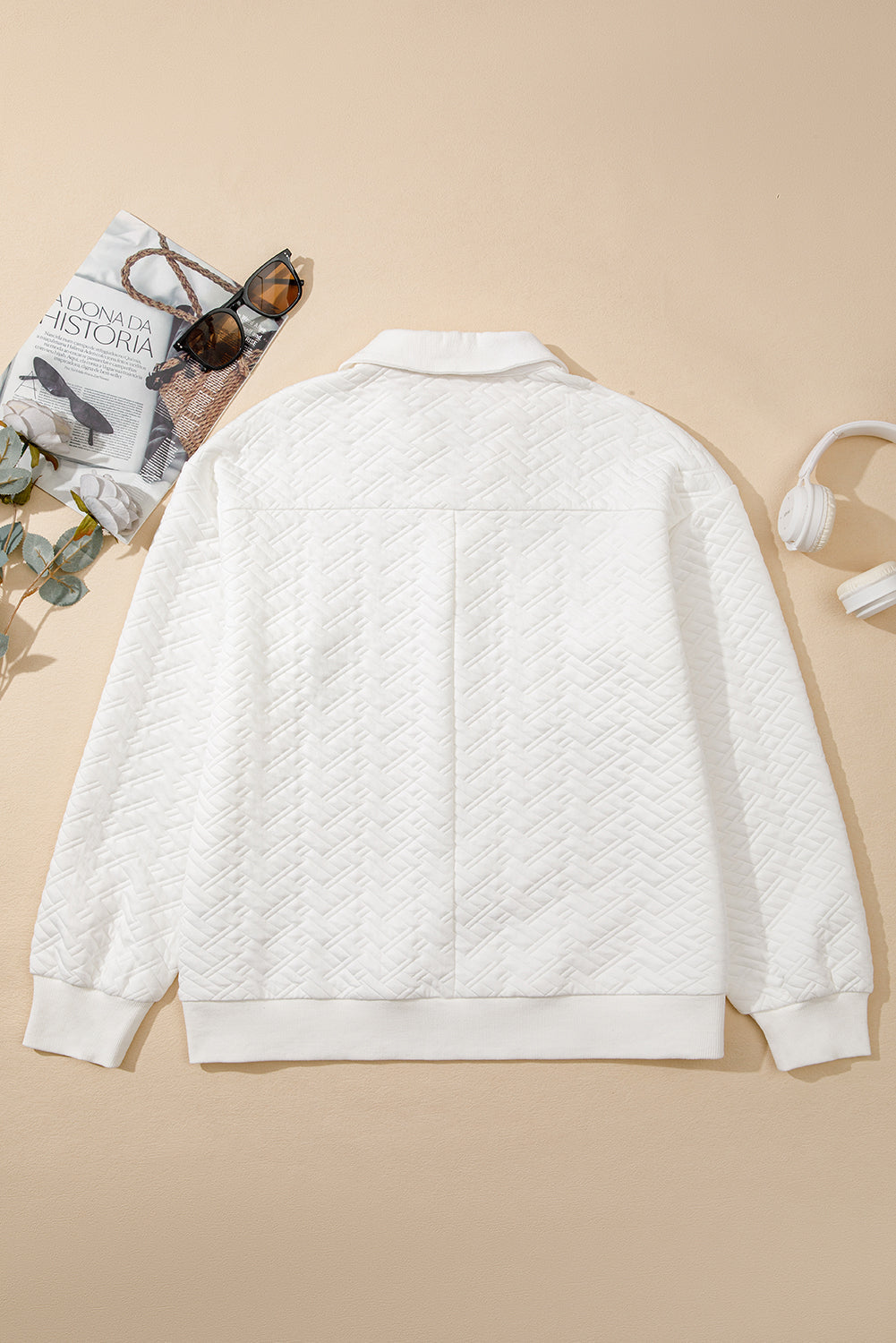 Textured Knit Collared V-Neck Pullover Sweatshirt
