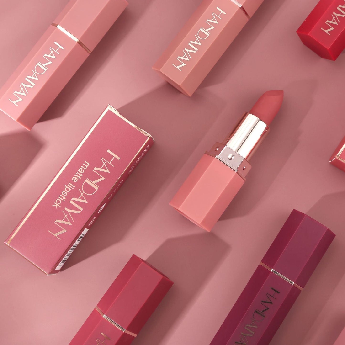 HANDAIYAN Matte Long Lasting Lipstick Lipstick Long Lasting Makeup Multi Color Lipsticks Look Good And Show Temperament