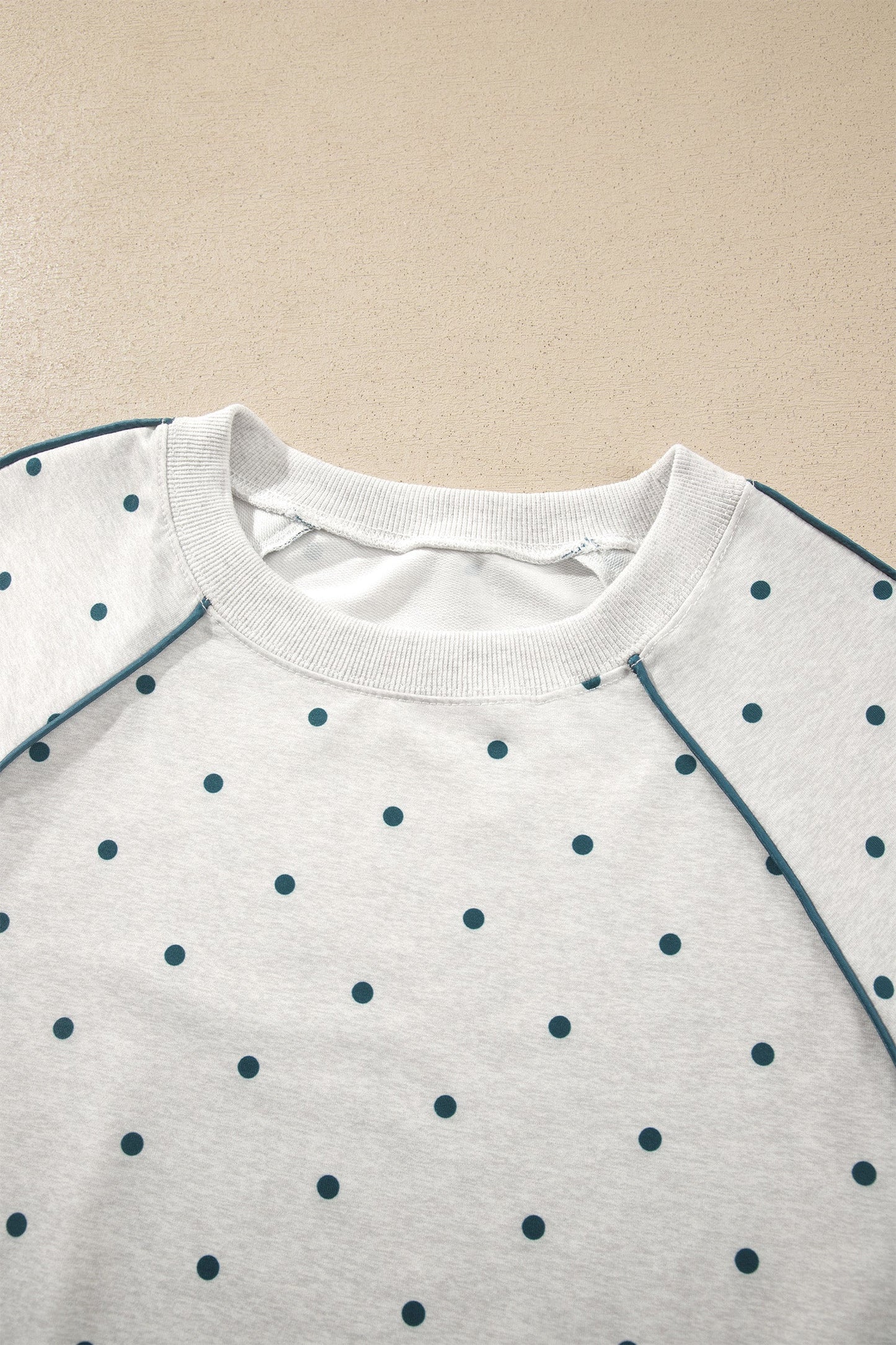 Polka Dot Piping Trim 3/4 Raglan Sleeve Top