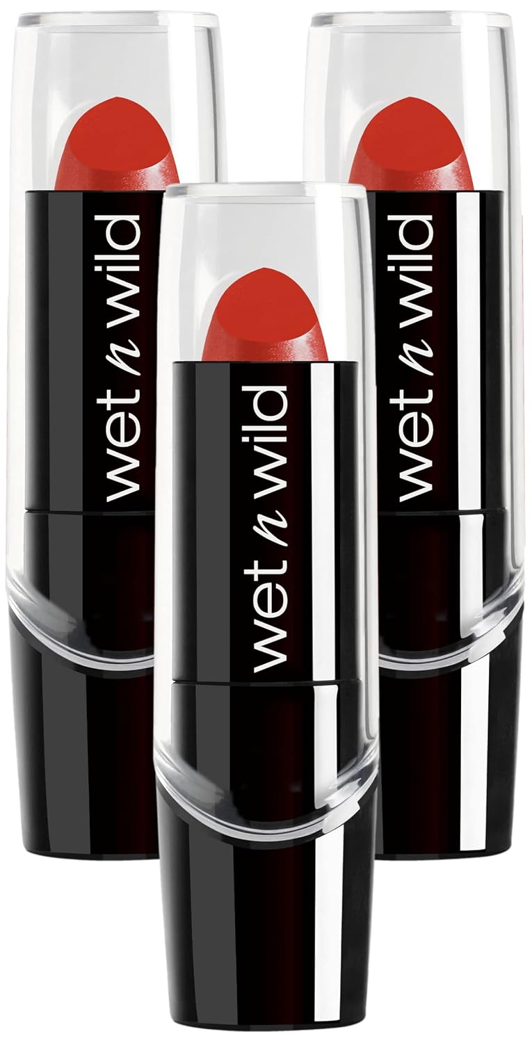 wet n wild Silk Finish Lipstick, Hydrating Rich Buildable Lip Color, Formulated with Vitamins A,E, & Macadamia for Ultimate Hydration, Cruelty-Free & Vegan - Dark Pink Frost