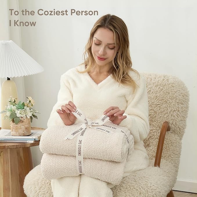 Snuggle Sac Ultra Soft Ivory Bedding Blanket Twin XL, Warm Fluffy Microfiber