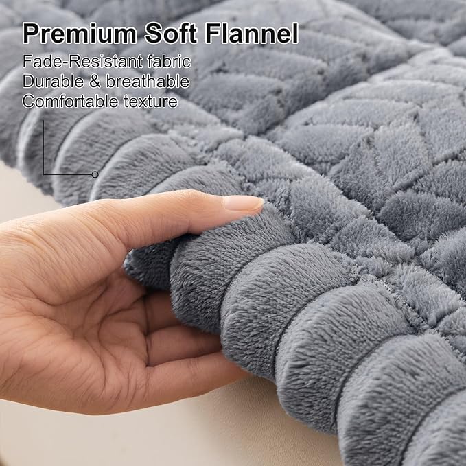 Smiry Couch Cover for Dogs, Non Slip Fuzzy Pet Sofa Covers Washable | Sofa