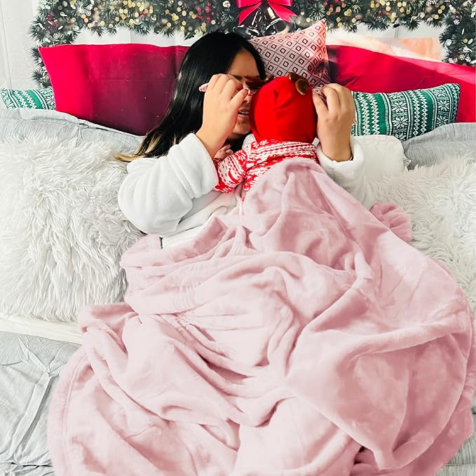 Bedsure GentleSoft Pink Fleece Blanket