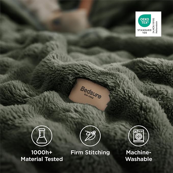 Bedsure 3D Fleece Bubble Blanket