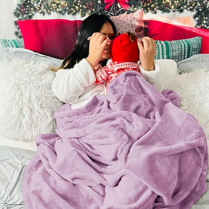 Bedsure GentleSoft Fleece Throw Blanket