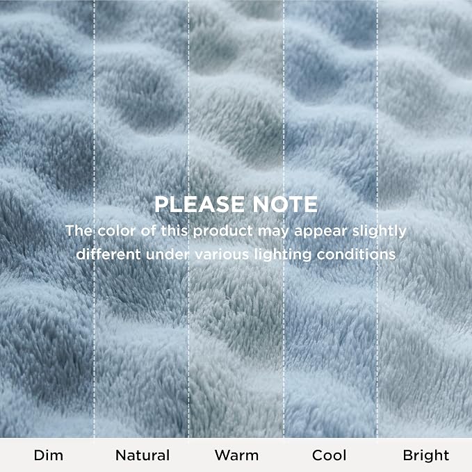Bedsure 3D Fleece Bubble Blanket