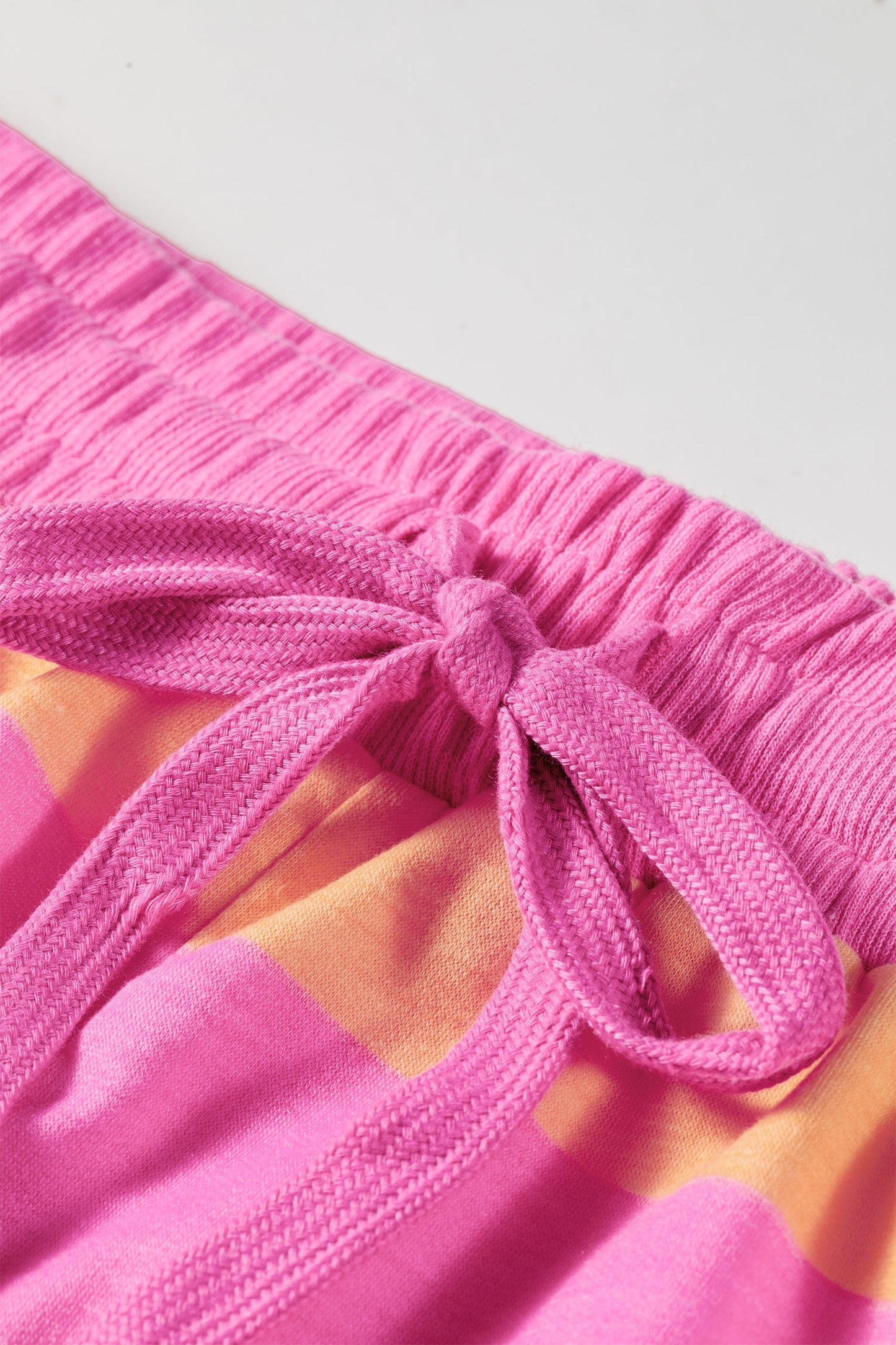 Plus Size Colorblock Stripe Top & Drawstring Shorts Set