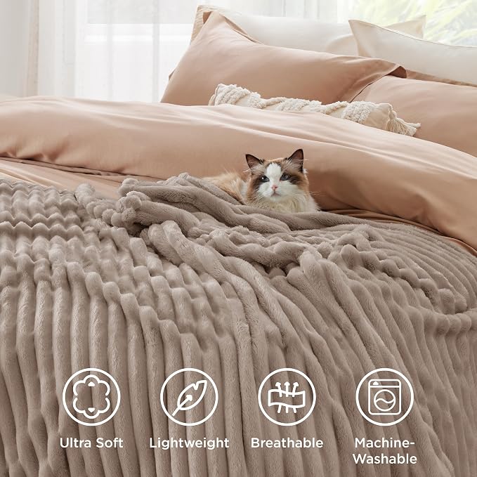 Bedsure Soft Light Brown Throw Blanket