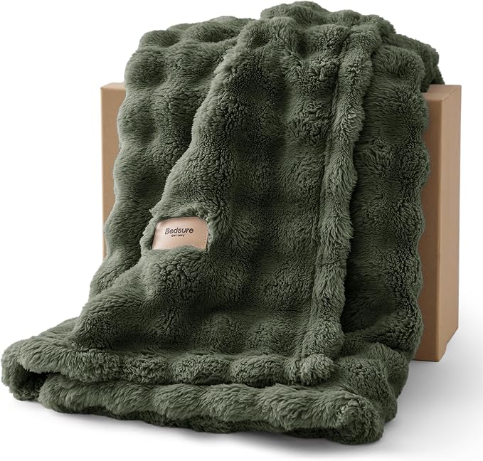 Bedsure 3D Fleece Bubble Blanket