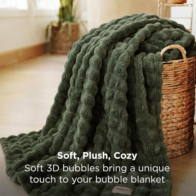 Bedsure 3D Fleece Bubble Blanket