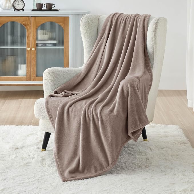 Bedsure GentleSoft Fleece Throw Blanket