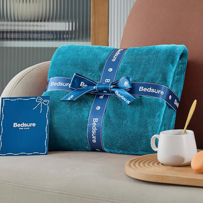 Bedsure Teal Blue Fleece Blanket 50x70 Blanket