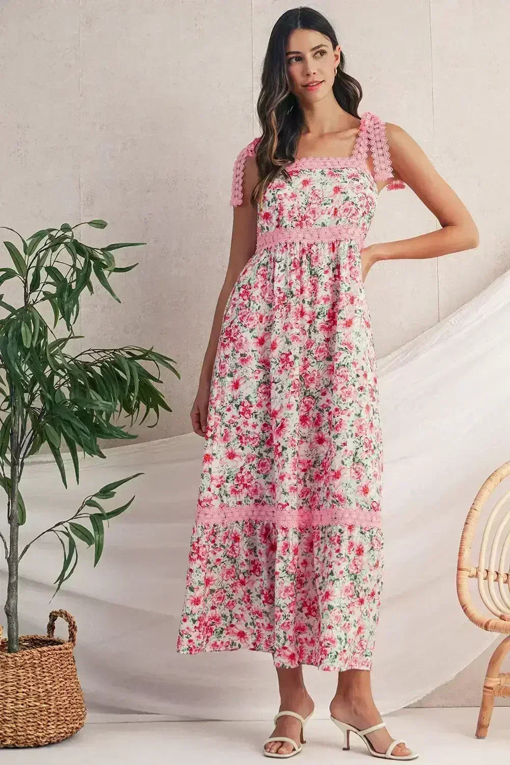 Green Floral Lace Tied Strap Empire Waist Maxi Dress