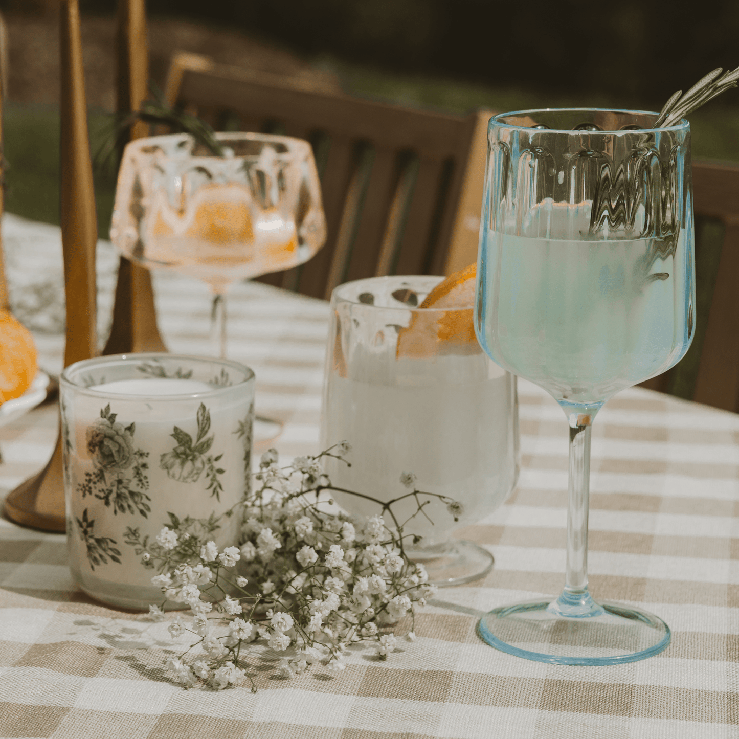 Outdoor Plastic Coupe Drinkware