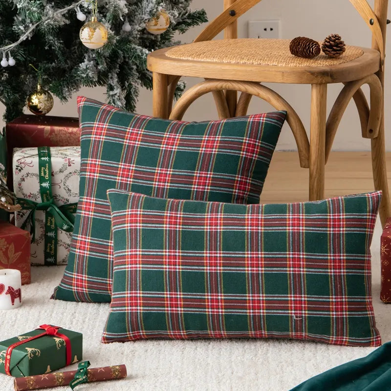 Inyahome Christmas Plaid Decorative Throw Pillow Covers Scottish Tartan Cushion Case for Farmhouse Home Holiday Decor Red Green