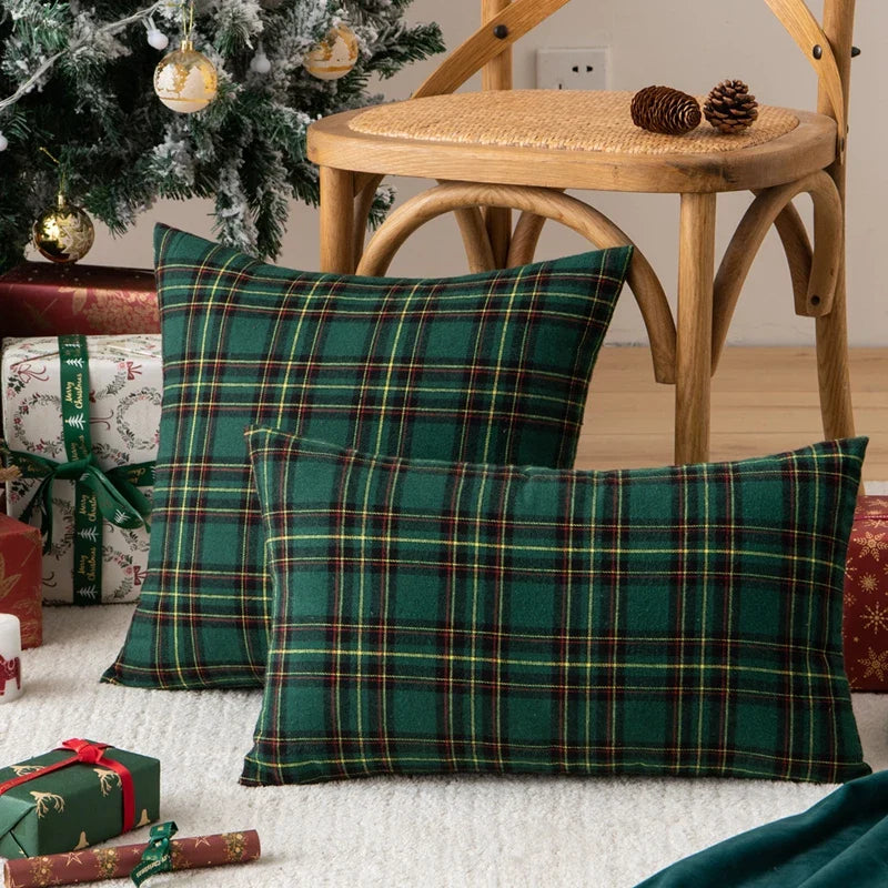 Inyahome Christmas Plaid Decorative Throw Pillow Covers Scottish Tartan Cushion Case for Farmhouse Home Holiday Decor Red Green