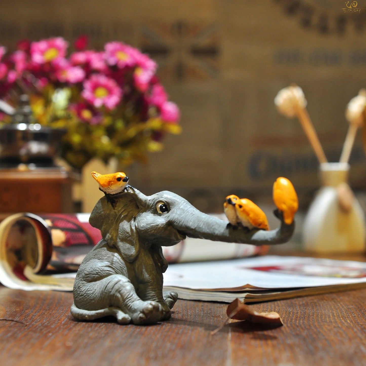 Everyday collection lucky elephant figurines fairy garden animal ornaments home decor tabletop decoration souvenir crafts