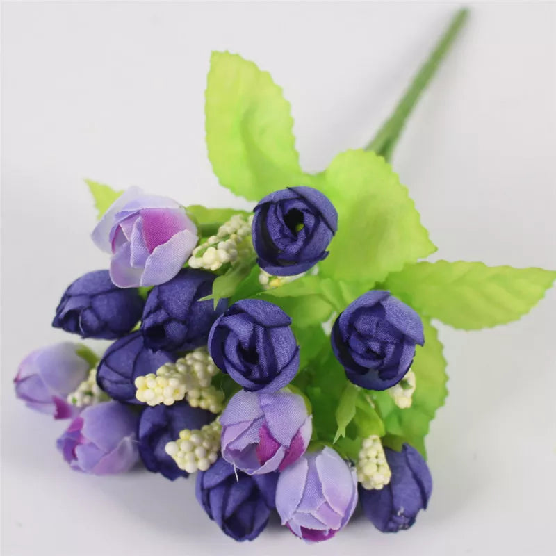 Autumn 15 Heads/Bouquet Small Bud Roses Bract Silk Artificial Flower DIY Wedding Home Christmas Decor Floral Gifts Photo Props