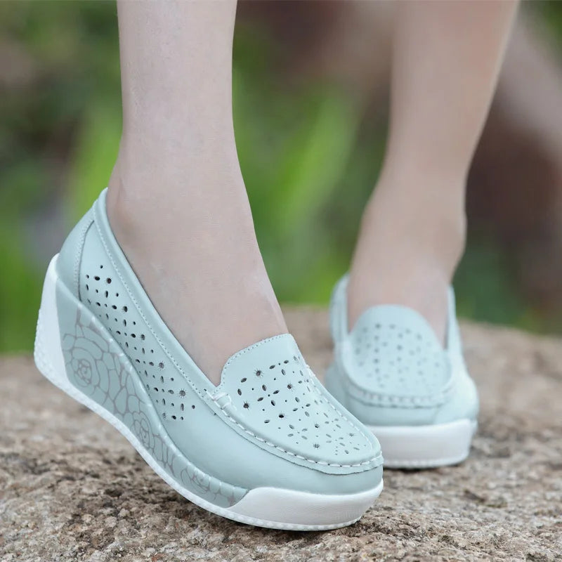 MudiPanda Summer 2017 Women's Shoes Genuine Leather Breathable Shoes Swing Female Shoes Platform  Nurse  Work Shoes