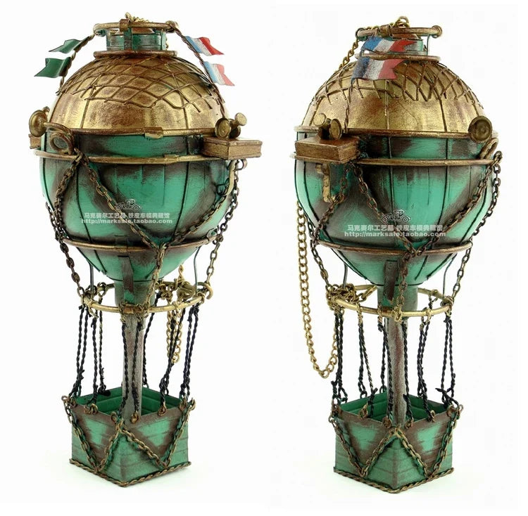 In the 18th century French fire balloon Western restaurant bar hangs home decoration Wrought iron creative gifts