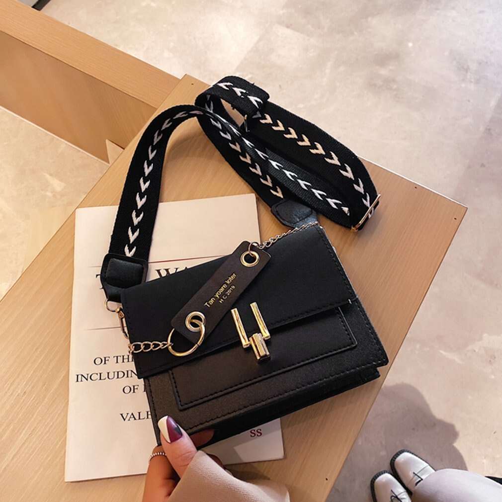 2021 New Handbags for Women Fashion Ins Ultra Fire Retro Wide Shoulder Strap Female Messenger Bags Simple Ladies Crossbody Bags