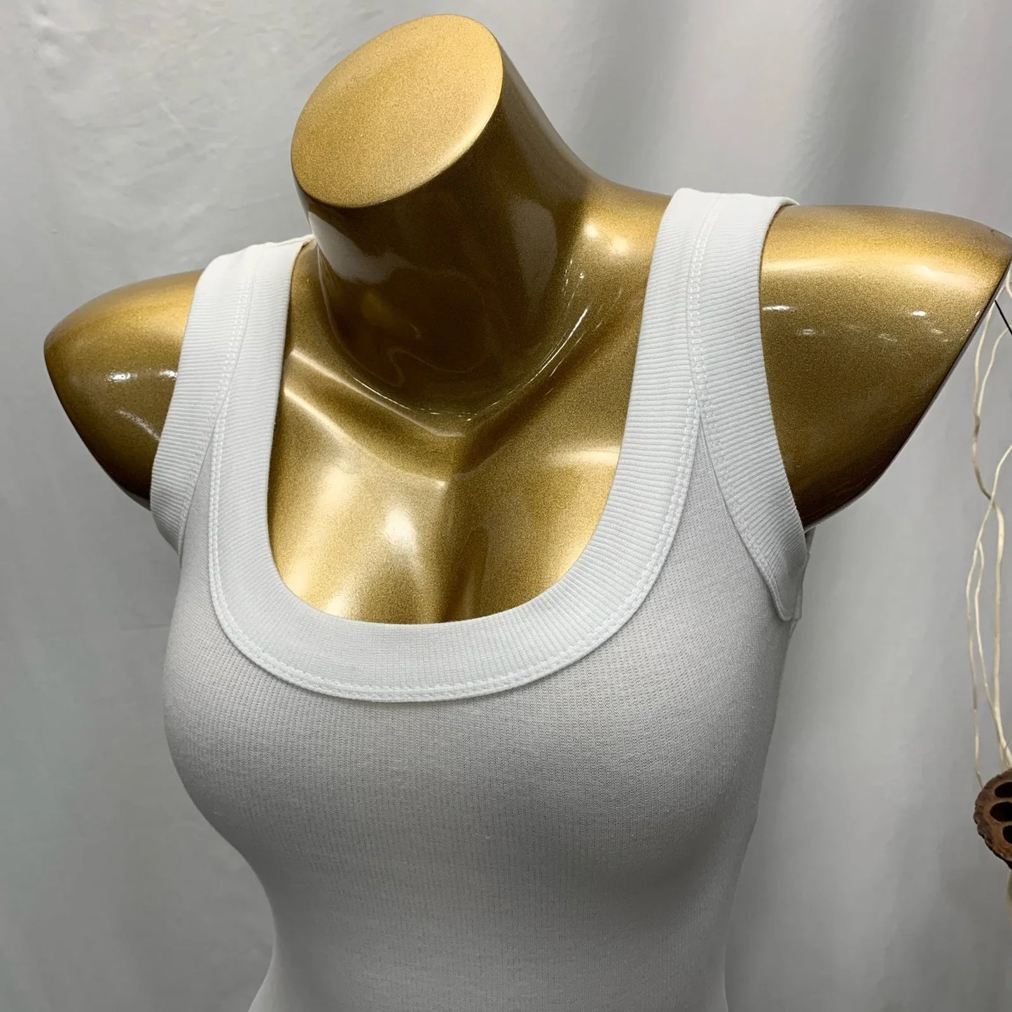 Sexy Slim Cotton White Tank Top O Neck Off Shouled Casual Sports Women's Tops Elastic Ribbed Summer Tank Tops Gray Black Purpl