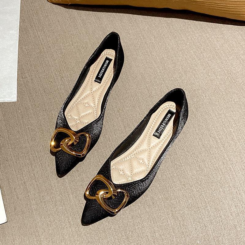Single shoes female Internet celebrity 2021 spring and autumn new pattern Late wind Gentle shoes fairy Doug shoes Sharp point Flat bottom Versatile Women's Shoes