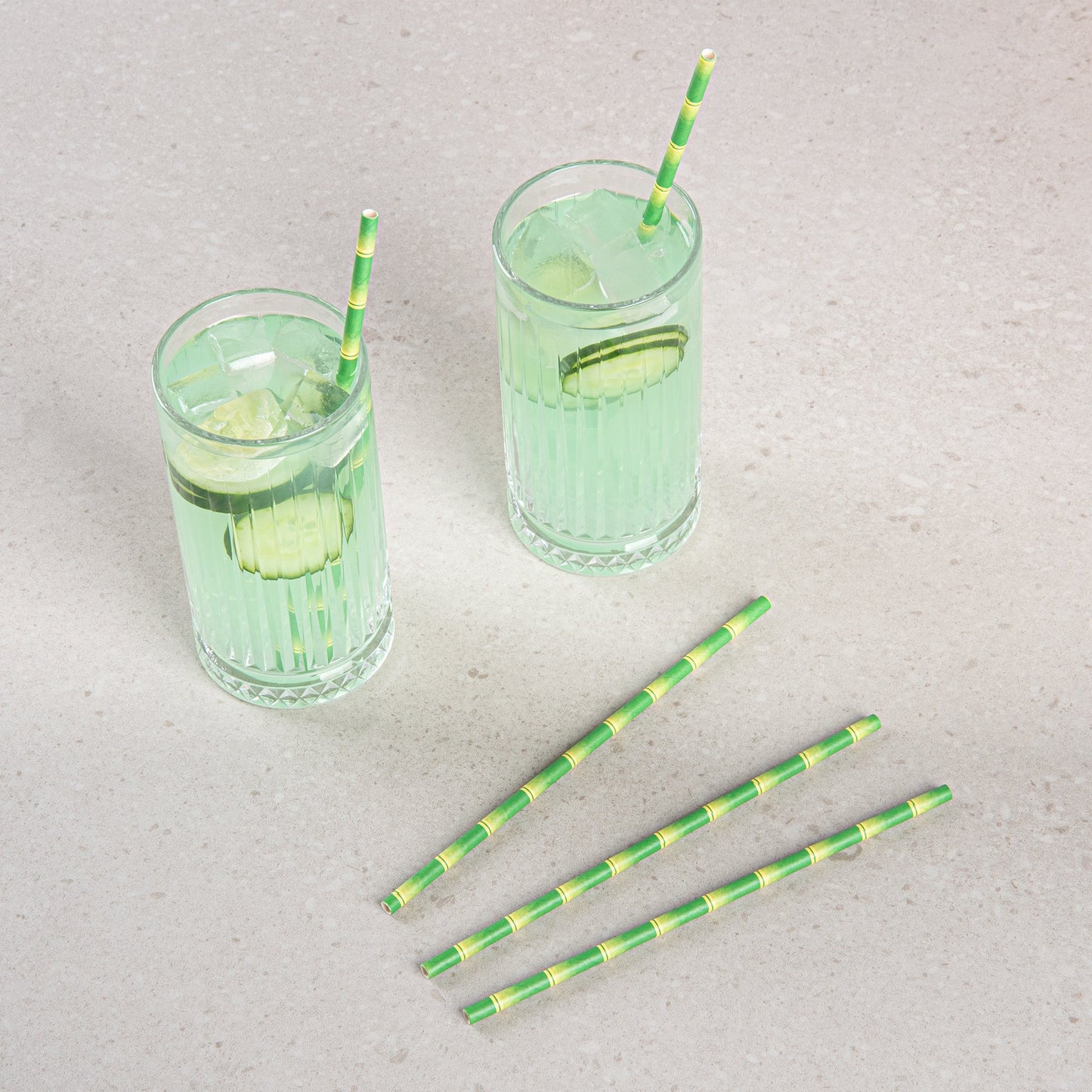 Bev Tek Green Paper Straw - Bamboo Stalks, Biodegradable, 6mm - 7 3/4" - 100 count box