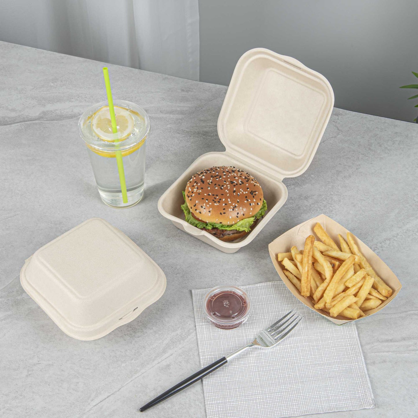 Pulp Tek 15 oz Square White Sugarcane / Bagasse Clamshell Container - 6" x 6" x 3" - 100 count box