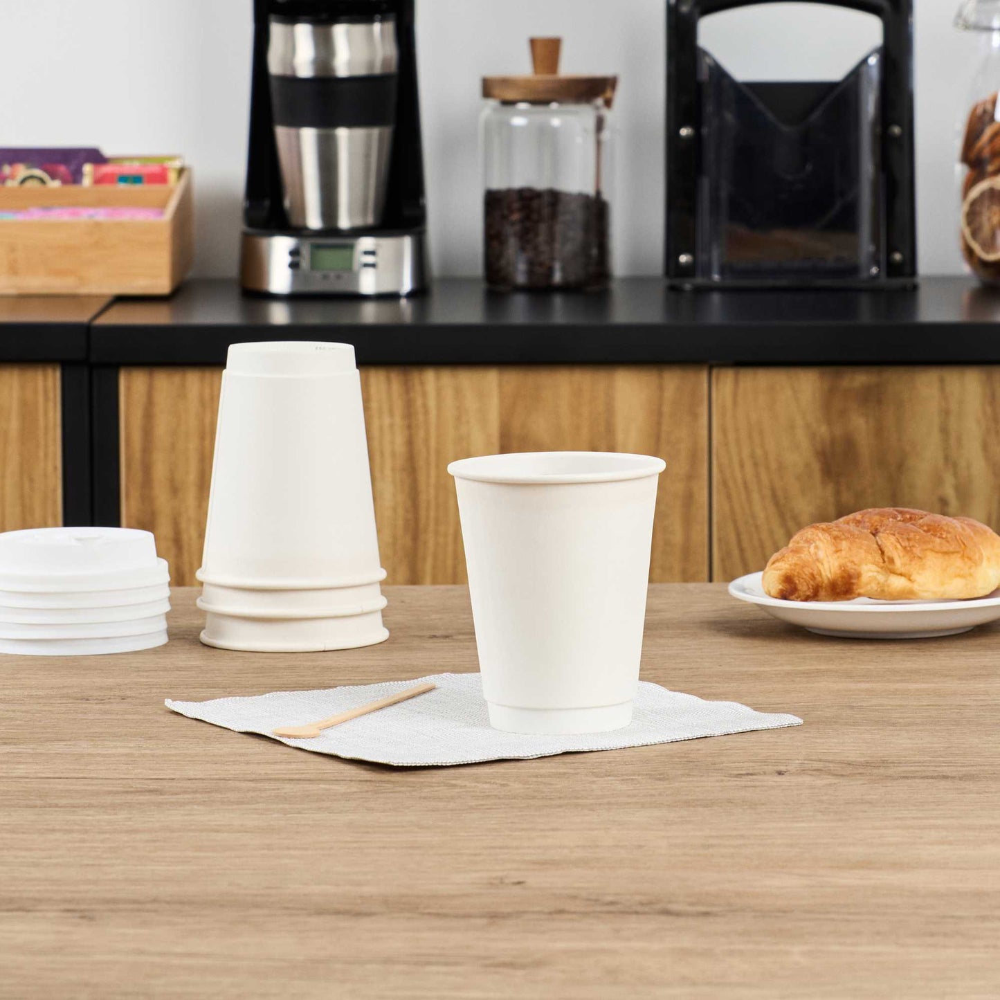 Restpresso 12 oz White Paper Coffee Cup - Double Wall - 3 1/2" x 3 1/2" x 4 1/4" - 500 count box