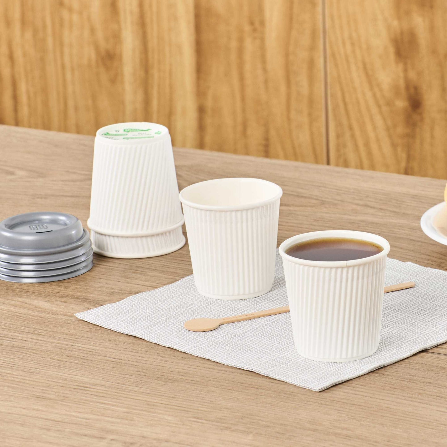 Restpresso 4 oz White Paper Coffee Cup - Ripple Wall - 2 1/2" x 2 1/2" x 2 1/4" - 25 count box