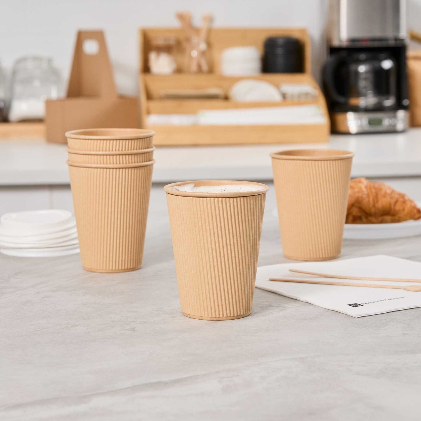Restpresso 12 oz Kraft Paper Coffee Cup - Ripple Wall - 3 1/2" x 3 1/2" x 4 1/4" - 25 count box