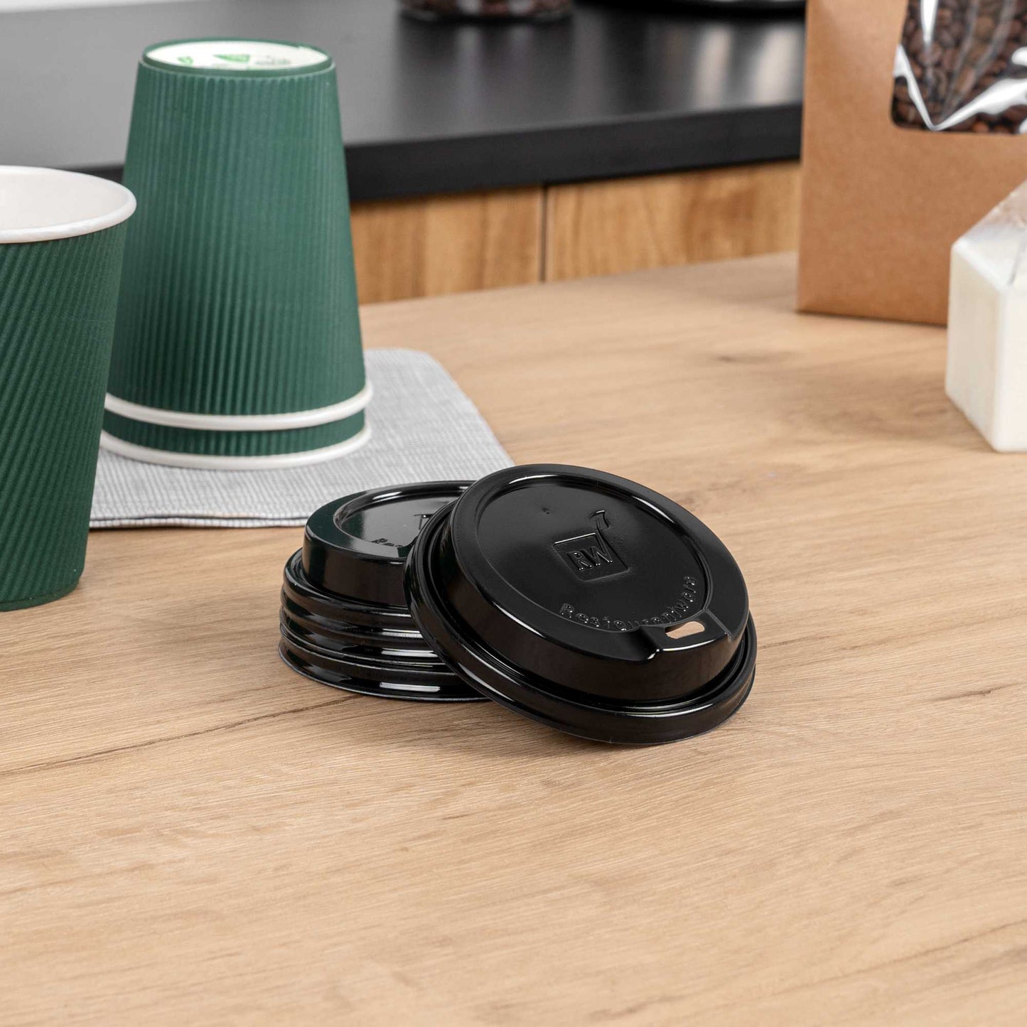 Restpresso Black Plastic Coffee Cup Lid - Elevated Spout, Fits 8, 12, 16 and 20 oz - 500 count box
