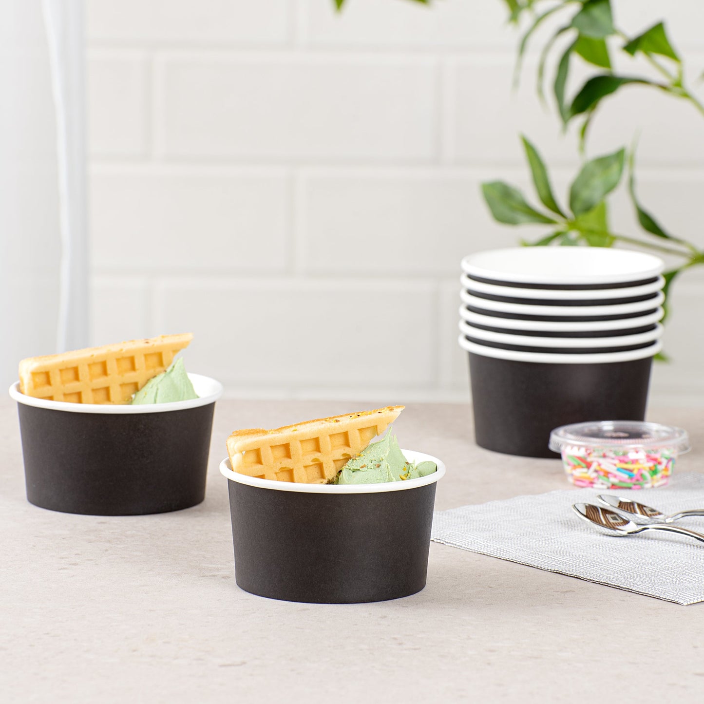 Coppetta 8 oz Round Black Paper To Go Cup - 3 3/4" x 3 3/4" x 2 1/4" - 200 count box