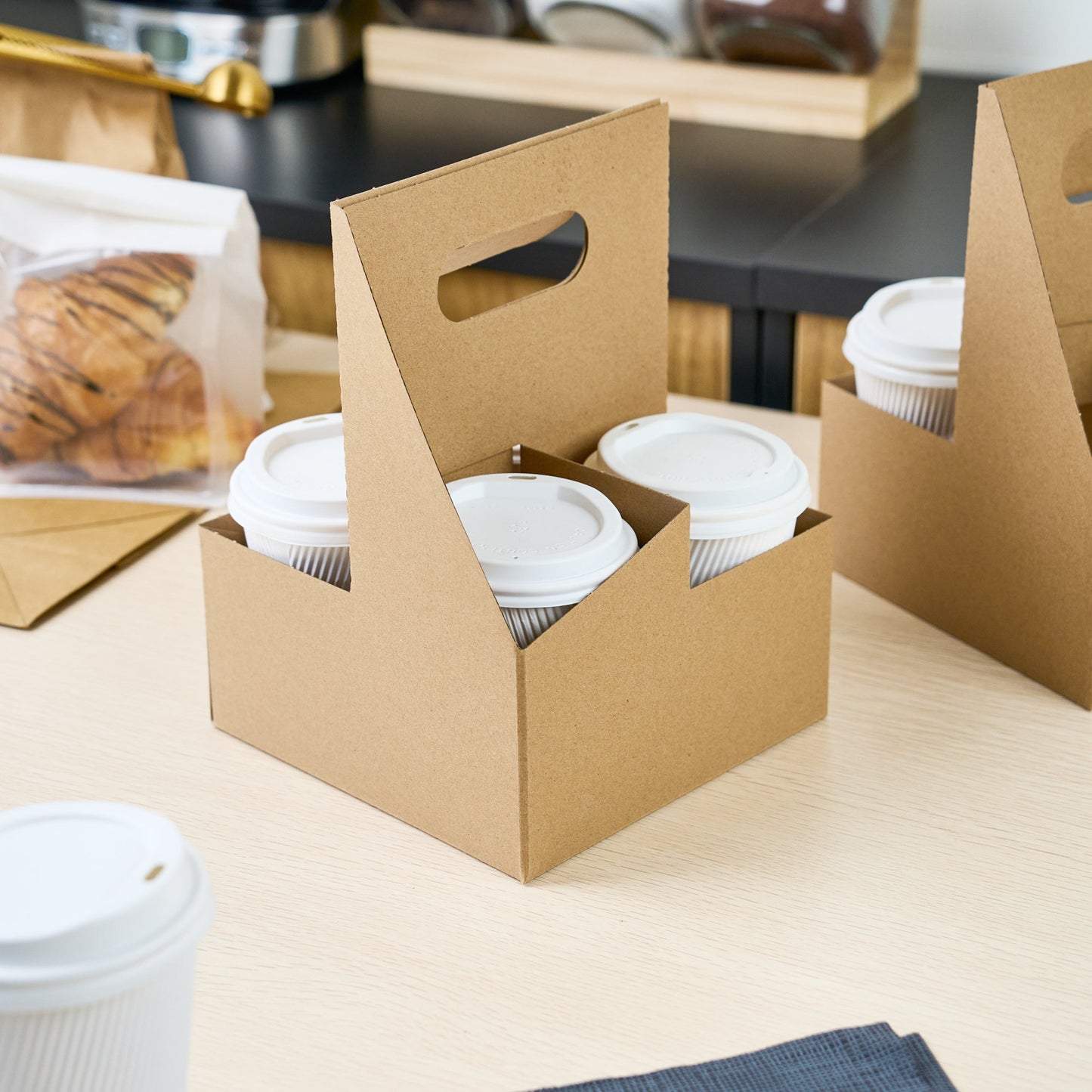 Restpresso Kraft Paper Altalena Drink Carrier - Fits 4 Cups - 7 1/4" x 7 1/4" x 9 1/4" - 100 count box