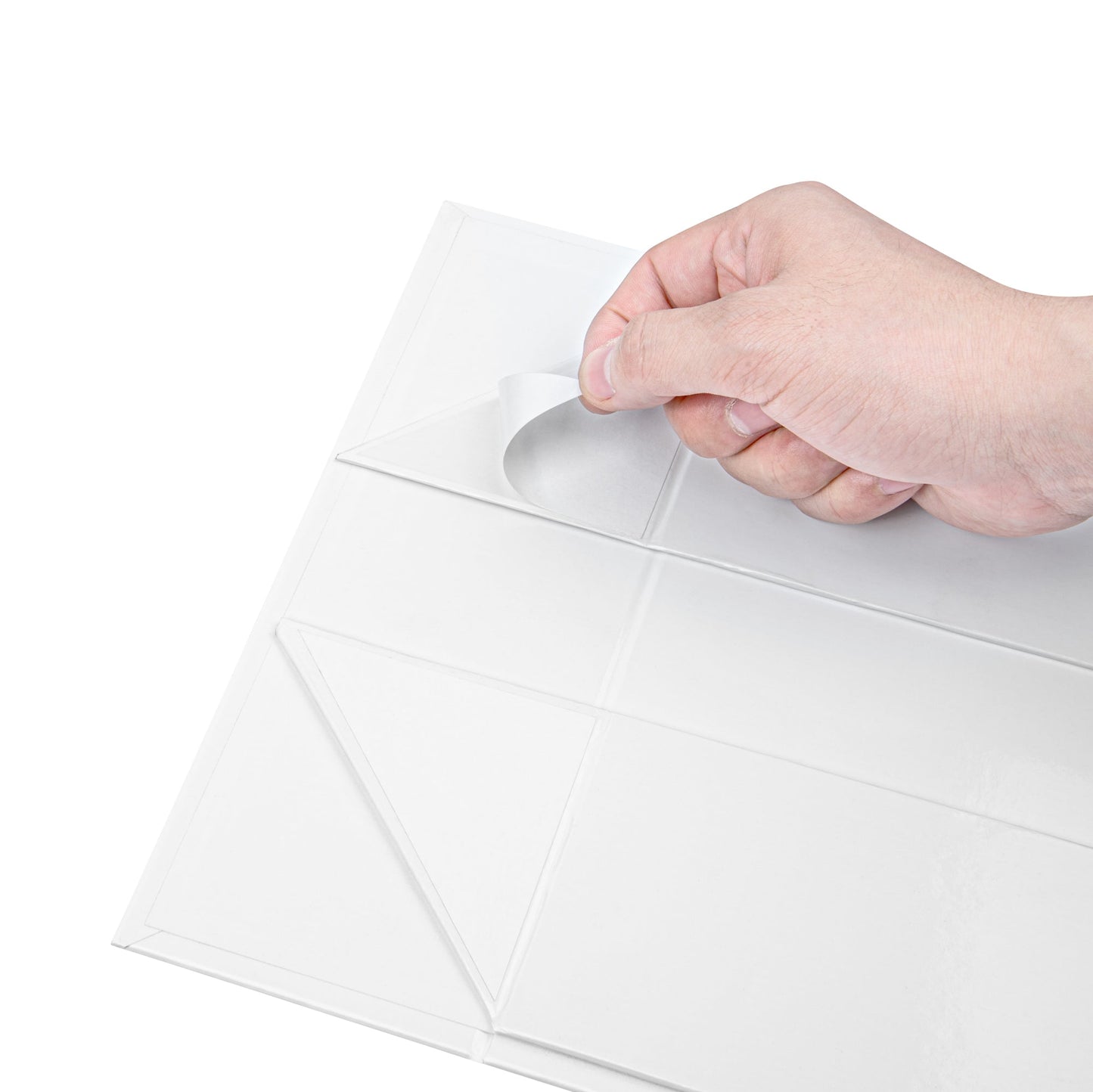 Cater Tek Rectangle White Paper Small Tic Tac Box - Magnetic - 7" x 4" x 2 3/4" - 10 count box