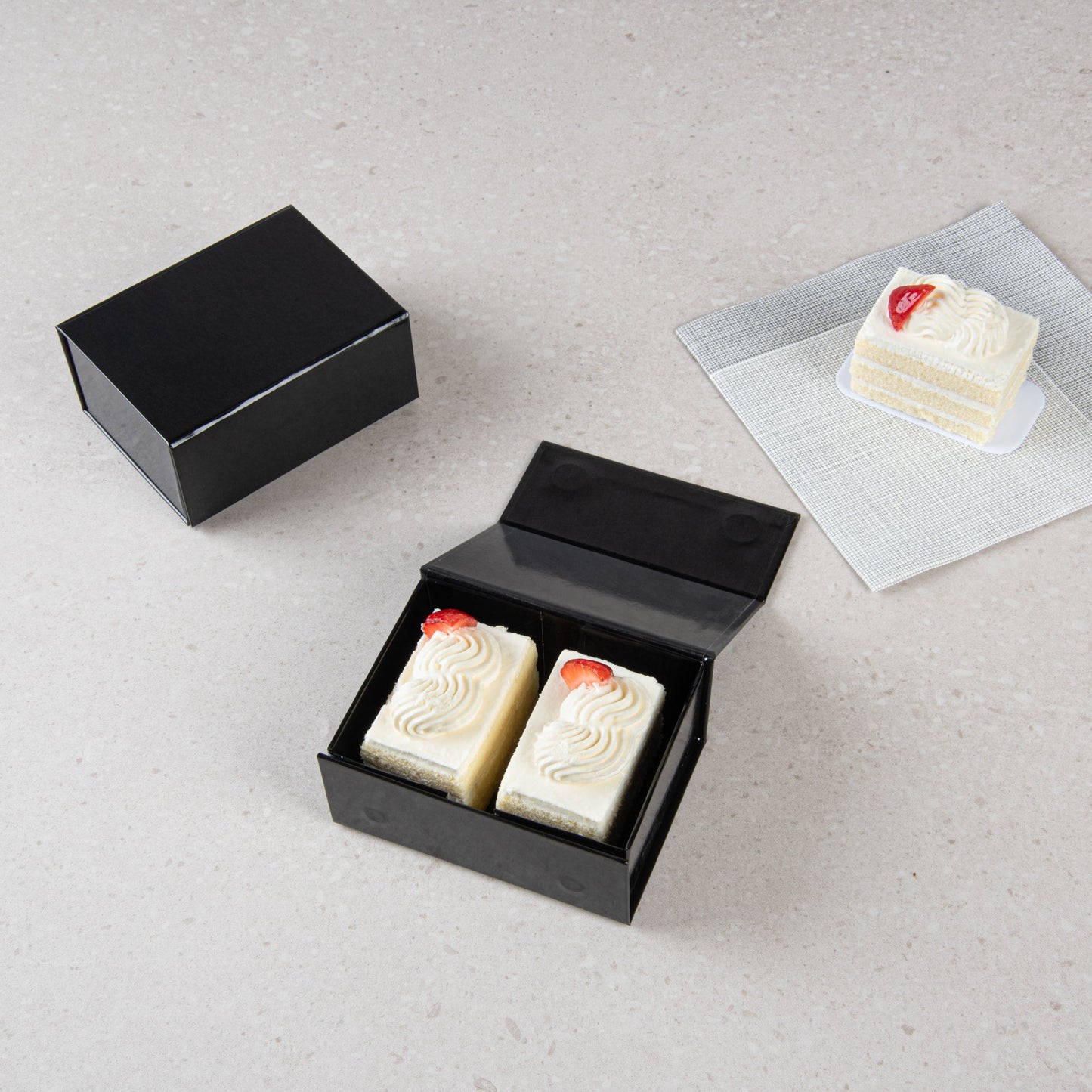Cater Tek Rectangle Black Paper Extra Small Tic Tac Box - Magnetic - 5" x 4" x 2 1/2" - 10 count box
