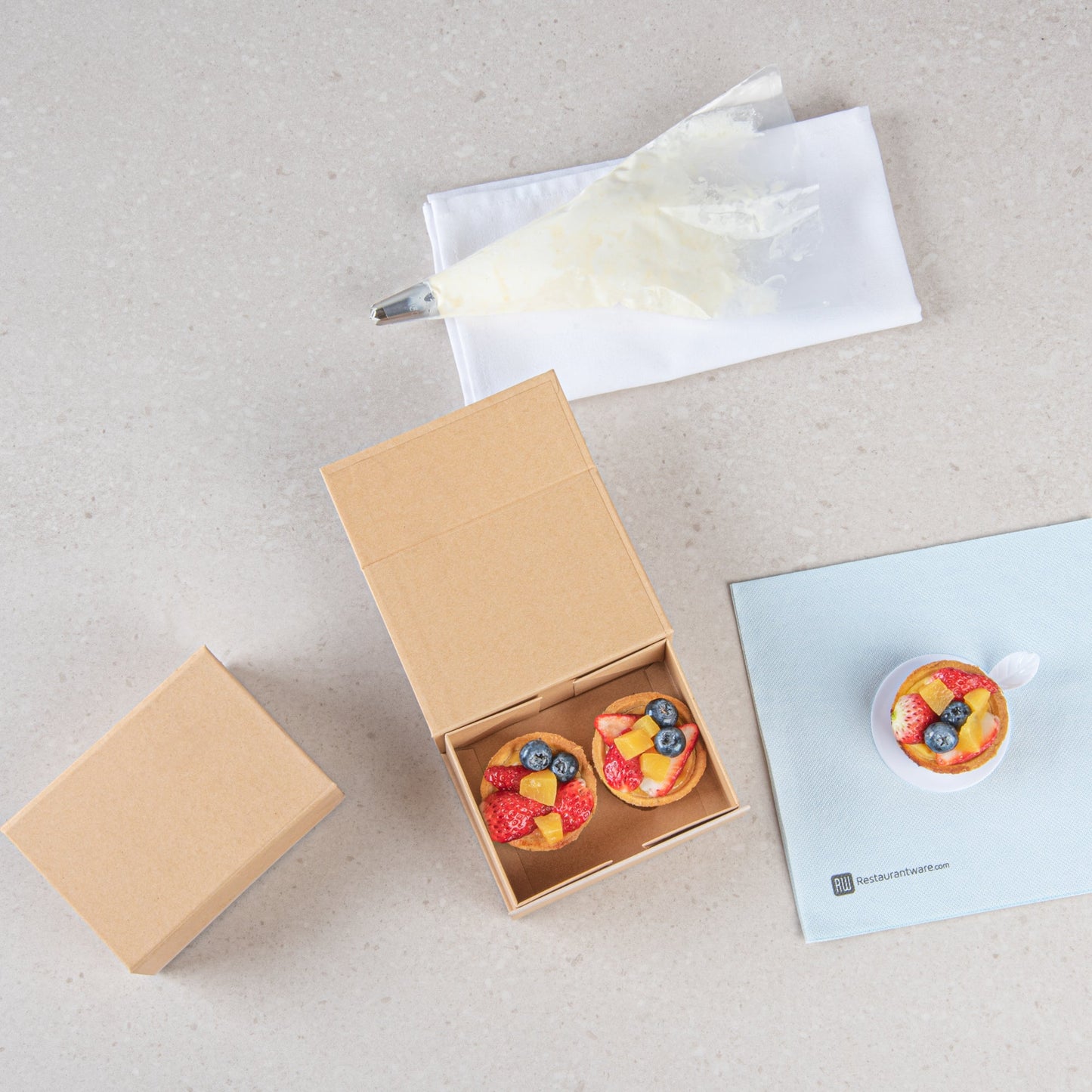 Cater Tek Rectangle Kraft Paper Extra Small Tic Tac Box - Magnetic - 5" x 4" x 2 1/2" - 10 count box