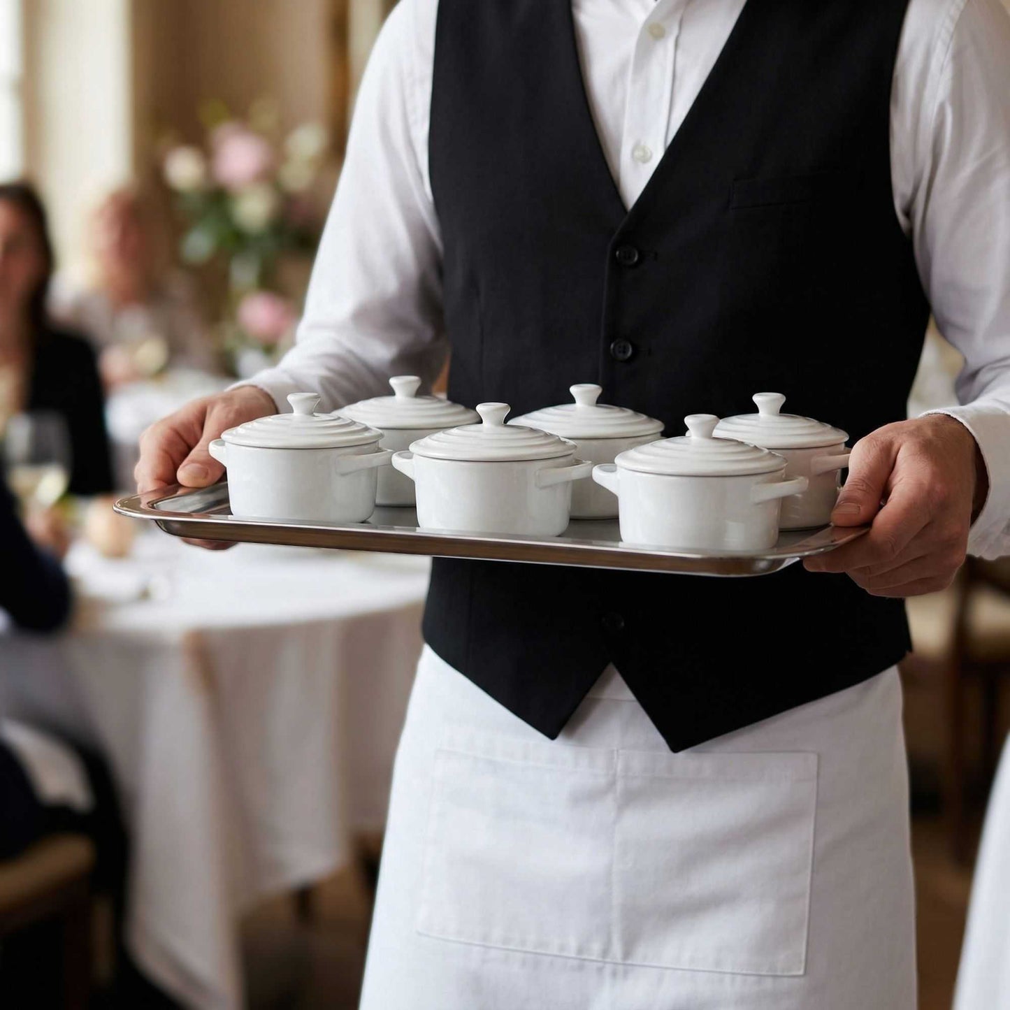Chef 101 3 oz Round White Porcelain Mini Cocotte - 4 1/4" x 3" x 2 1/2" - 10 count box