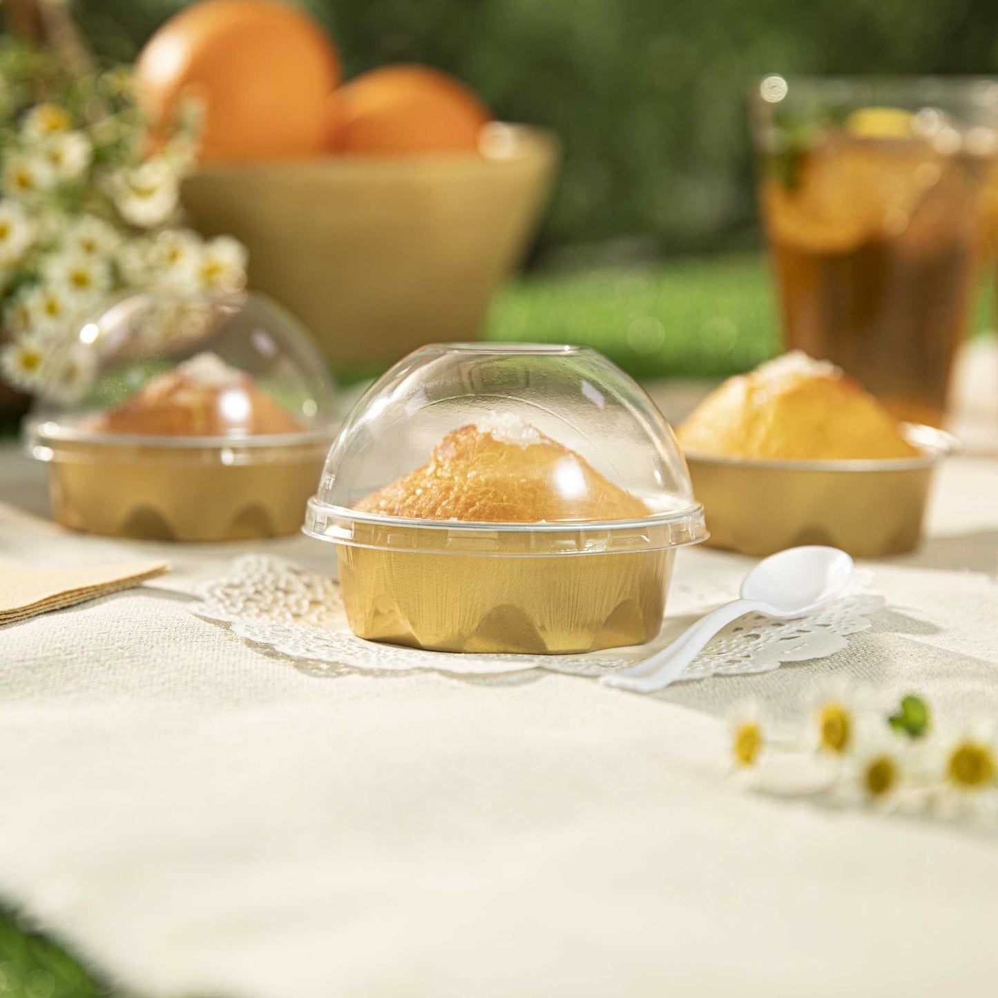 Pastry Tek 3 oz Round Gold Aluminum Baking Cup - with Plastic Dome Lid - 3 1/4" x 3 1/4" x 1" - 100 count box