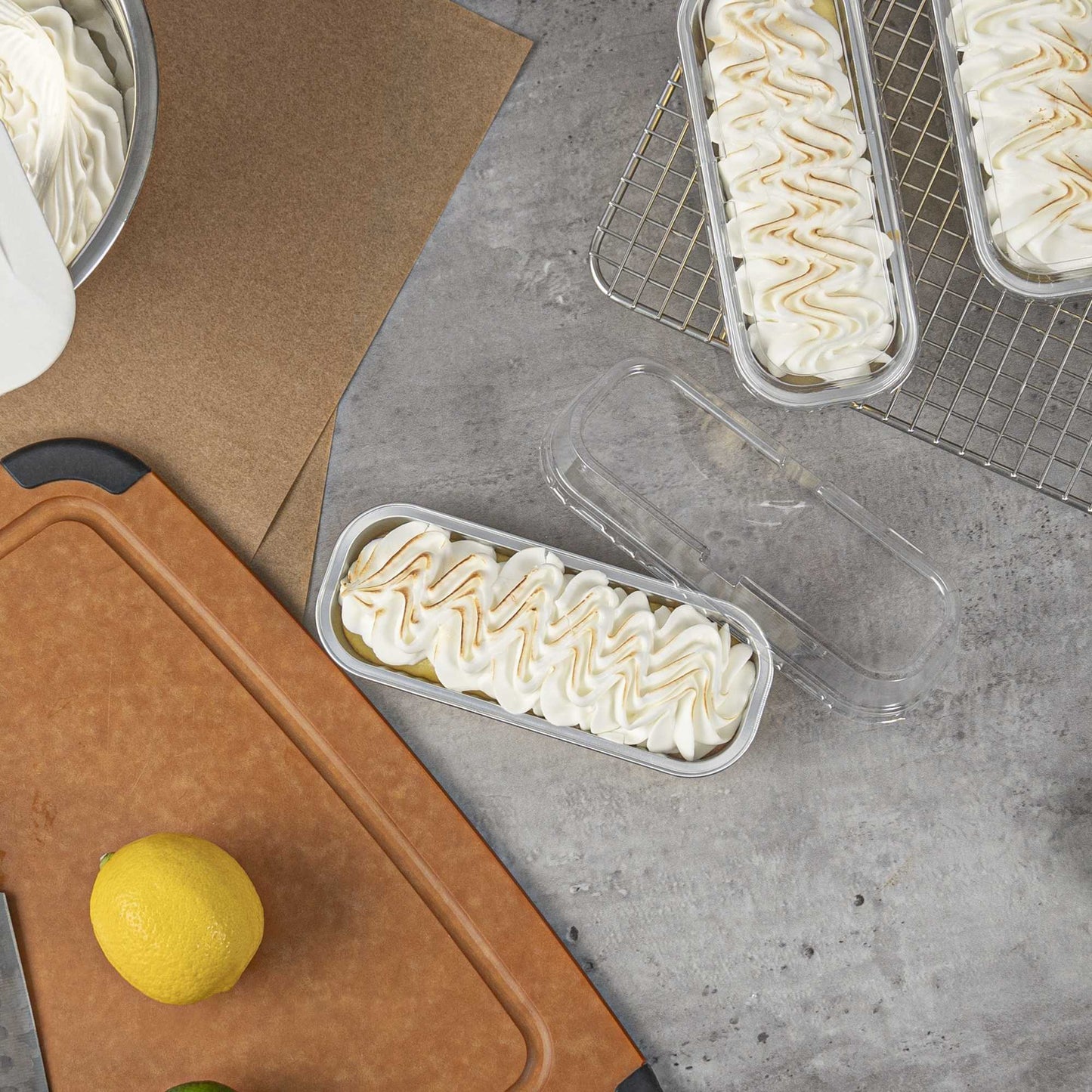 7 oz Rectangle Gold Aluminum Baking Loaf Pan - with Plastic Dome Lid - 6 1/2" x 2 1/2" x 1 1/4" - 100 count box